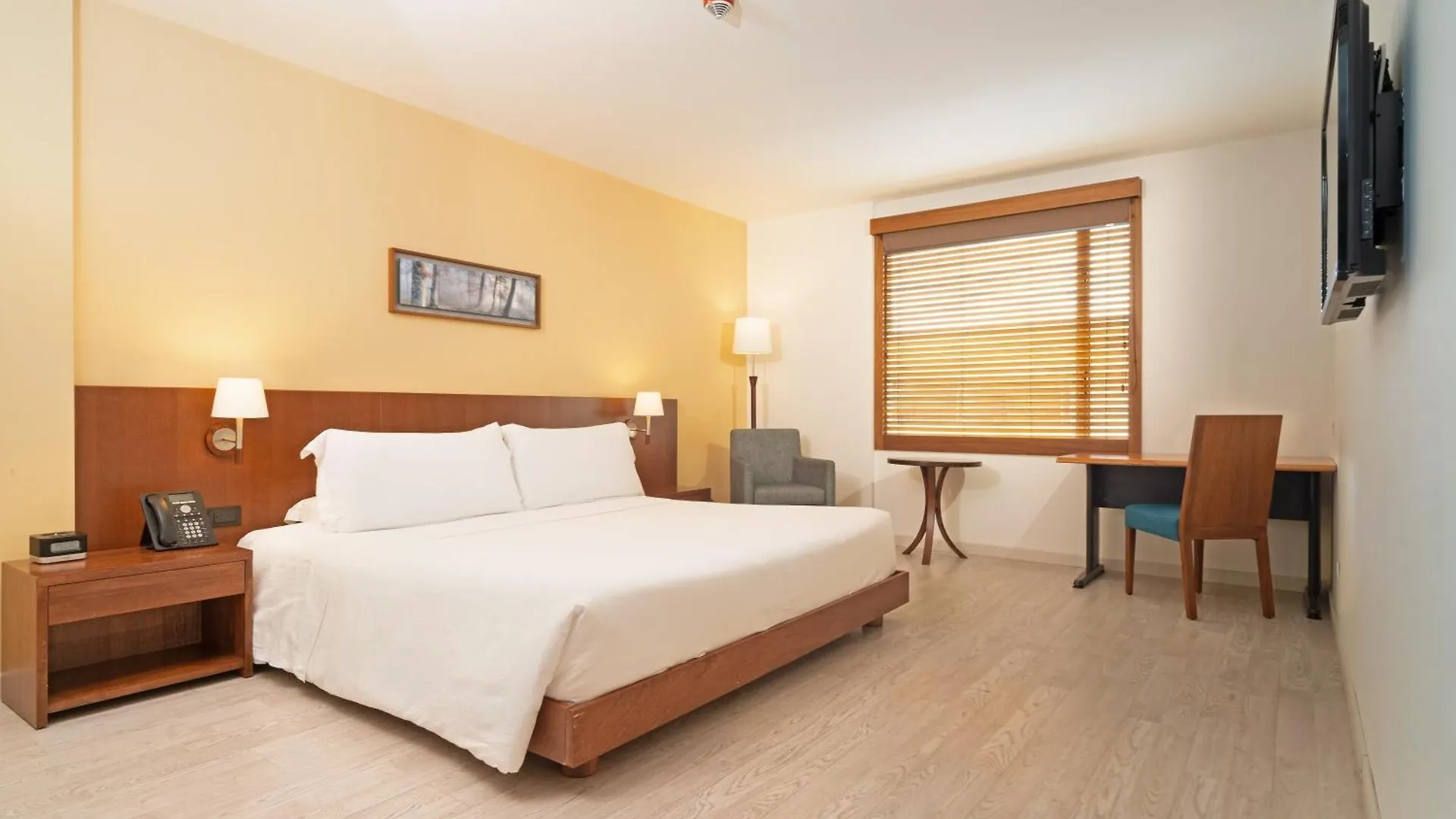Hotel Habitel Select Bogota