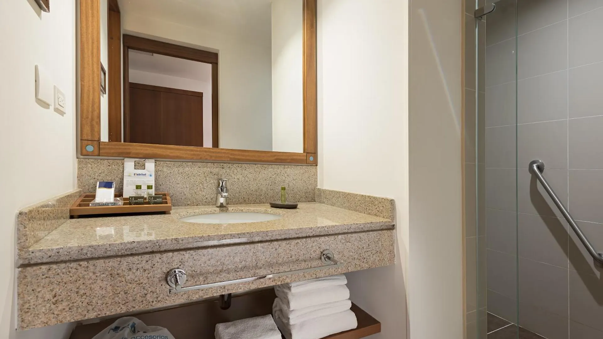 Hotel Habitel Select Bogota